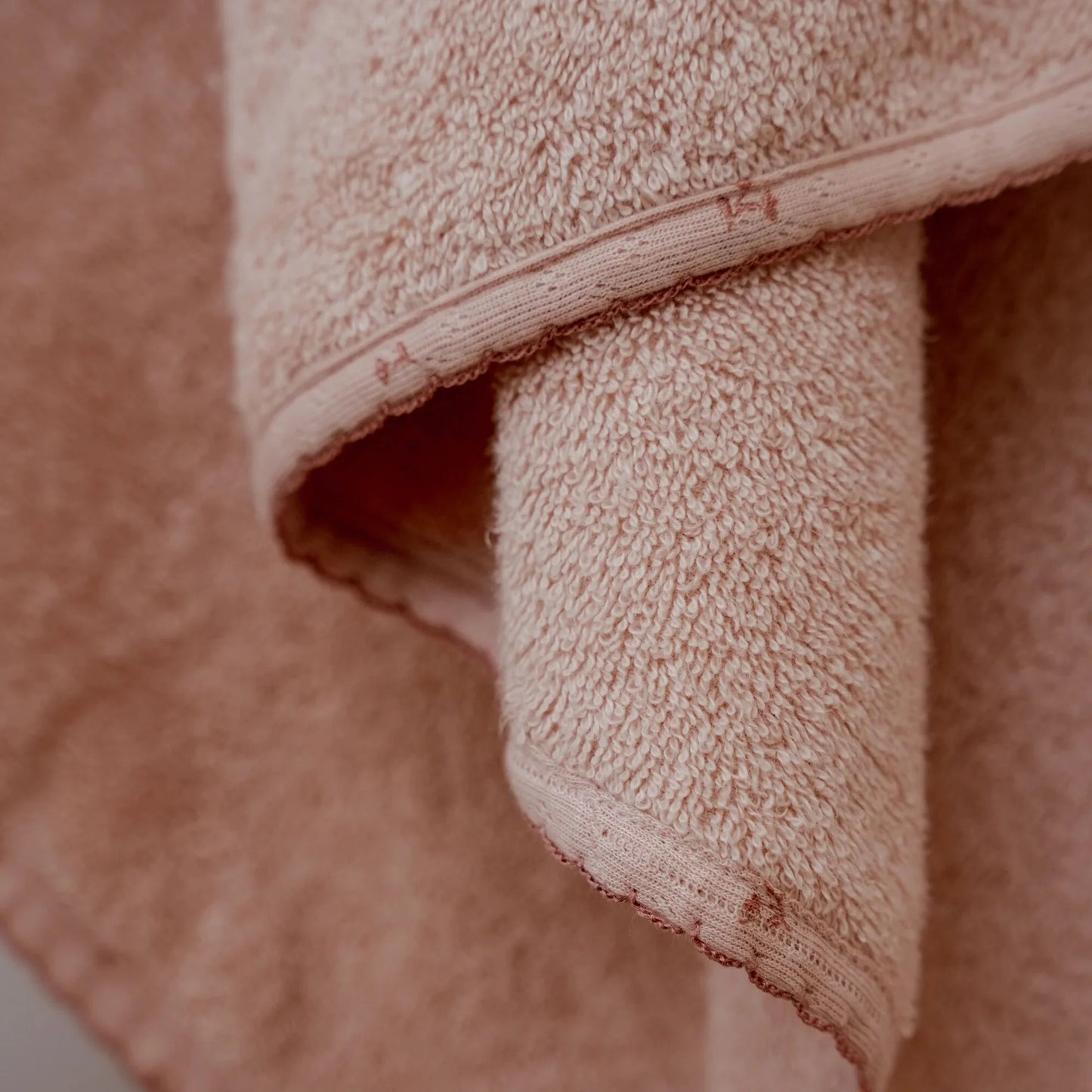 Toalha de Banho com Capuz Pure Blossom 75x75 | Little Dutch