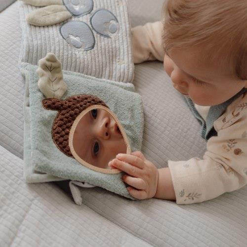 Livro de actividades macio - Forest Friends