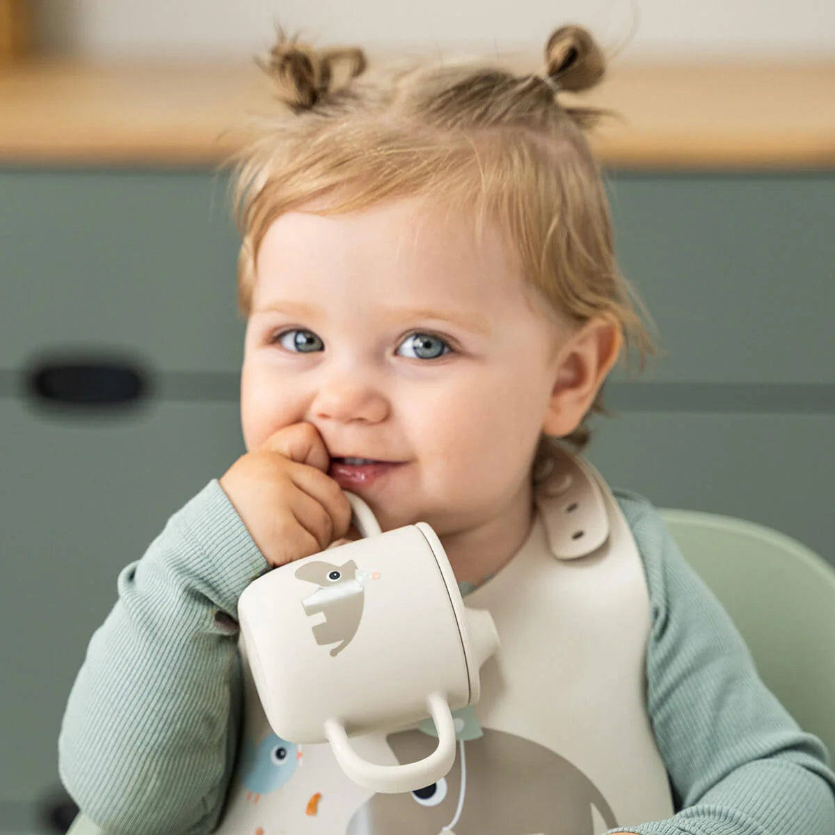 Babete Silicone - Celebration Sand | Done by Deer