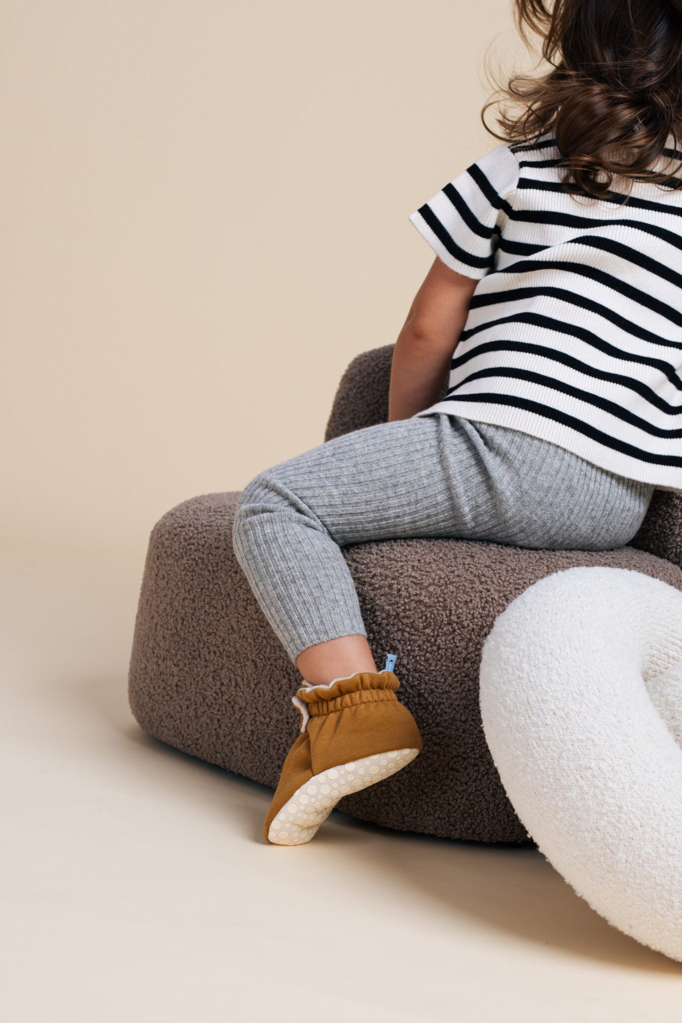 Zás Trás - Booties Fluffy - Honey Mustard | Inverno