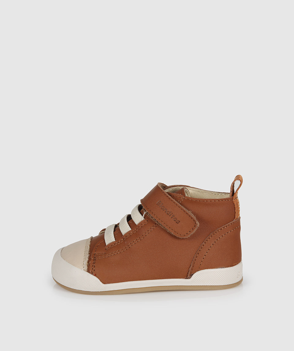 Botas Boston - Castanho | Blanditos