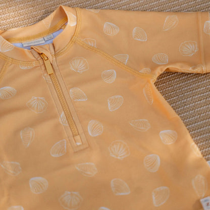 T-shirt Praia Manga Curta - Seashells Sunny Yellow | Little Dutch