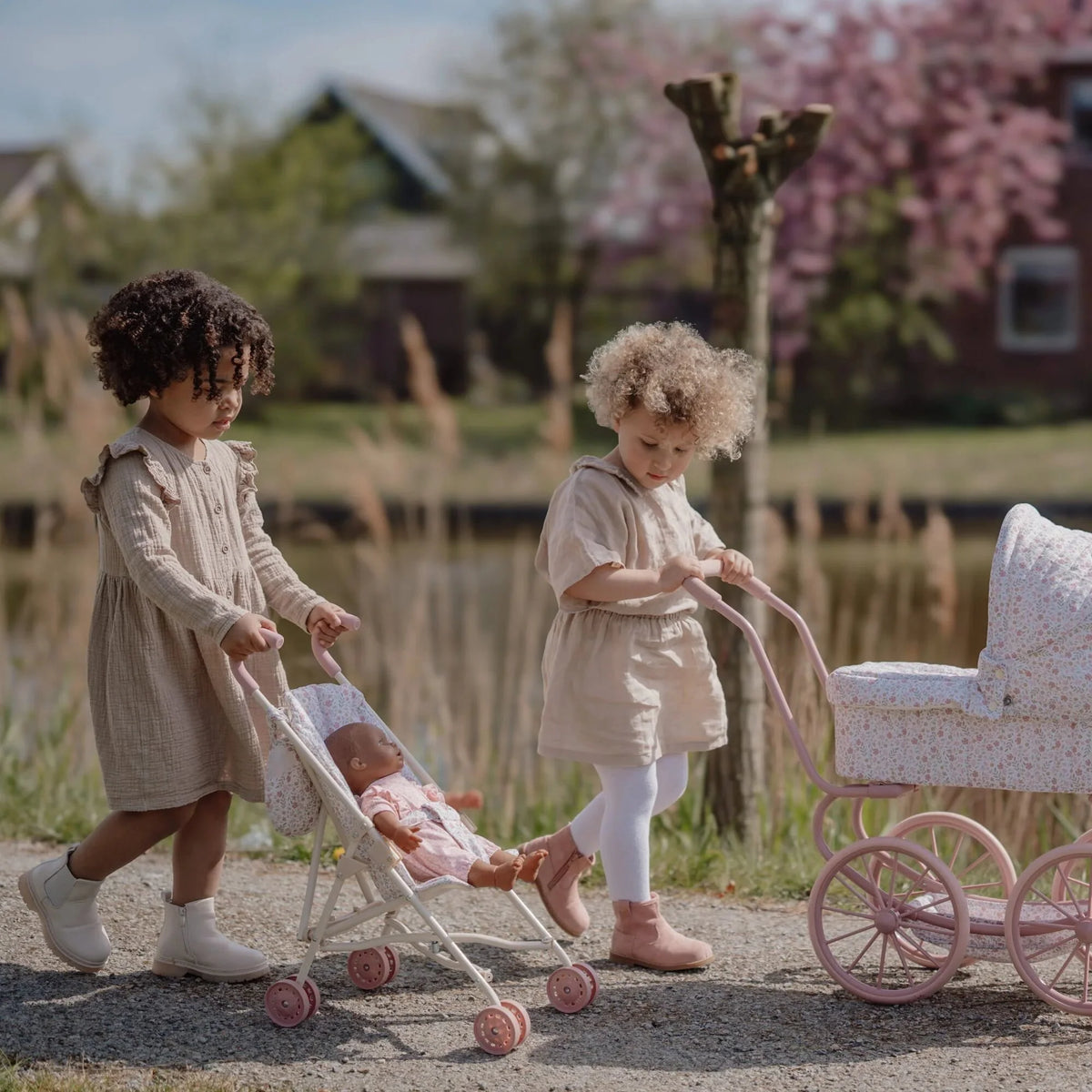 Carrinho de Bonecas Metal - Soft Flowers | Little Dutch.