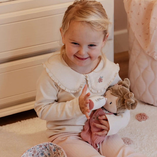 Boneca Rosa com Alcofa | Little Dutch