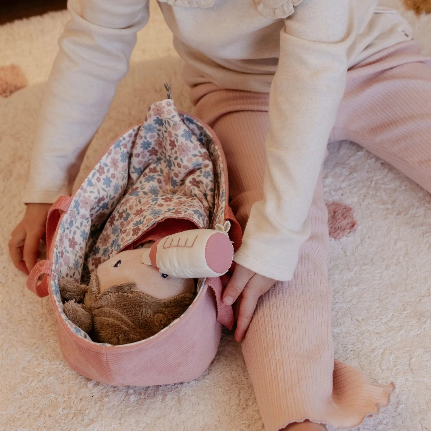 Boneca Rosa com Alcofa | Little Dutch