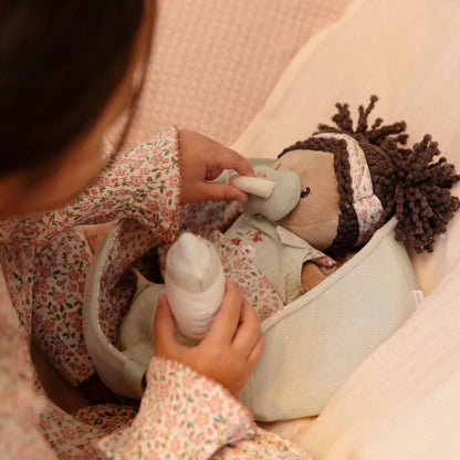 Boneca Evi com Alcofa | Little Dutch