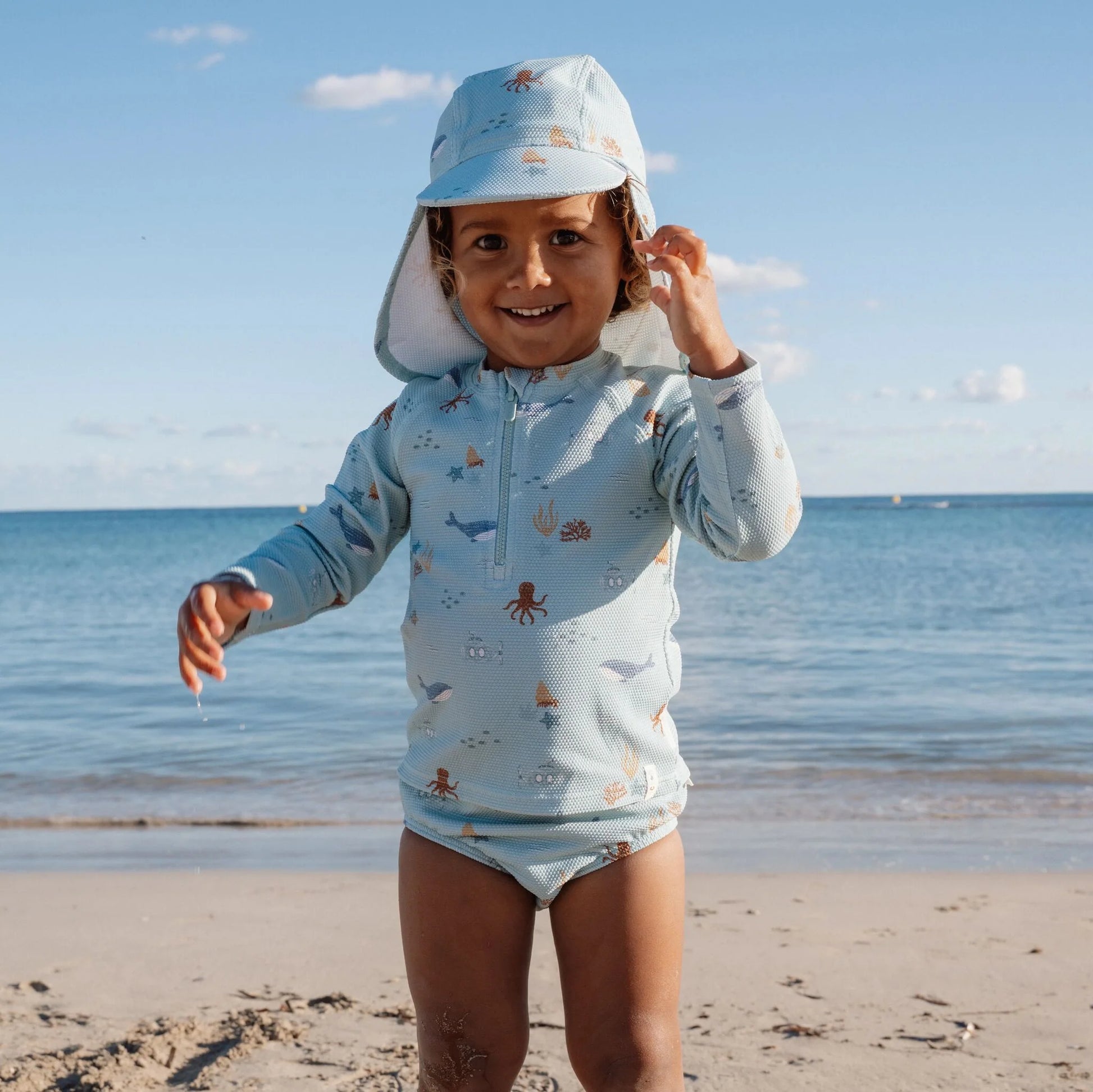 Camisola de Praia Manga Comprida - Ocean Friends | Little Dutch.