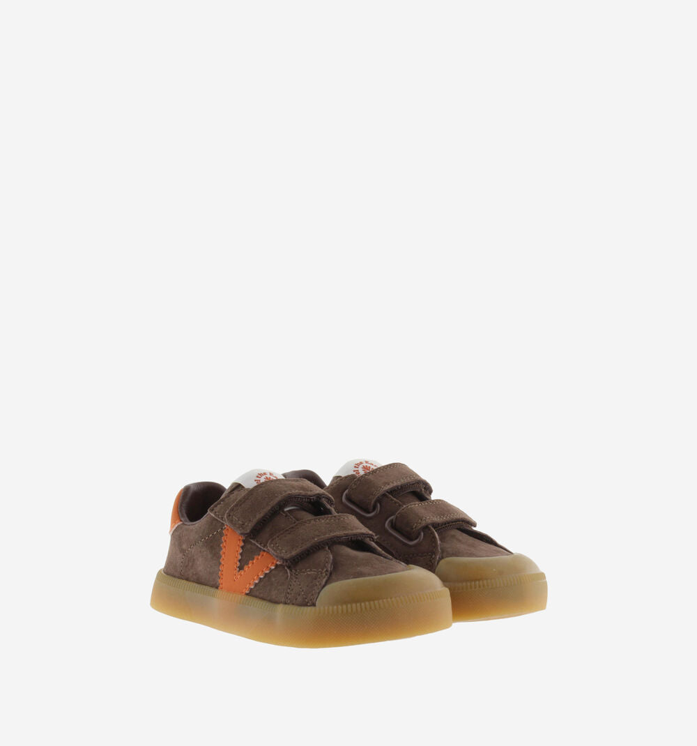 Ténis Barefoot - Oliver Camurça Castanho | Victoria.
