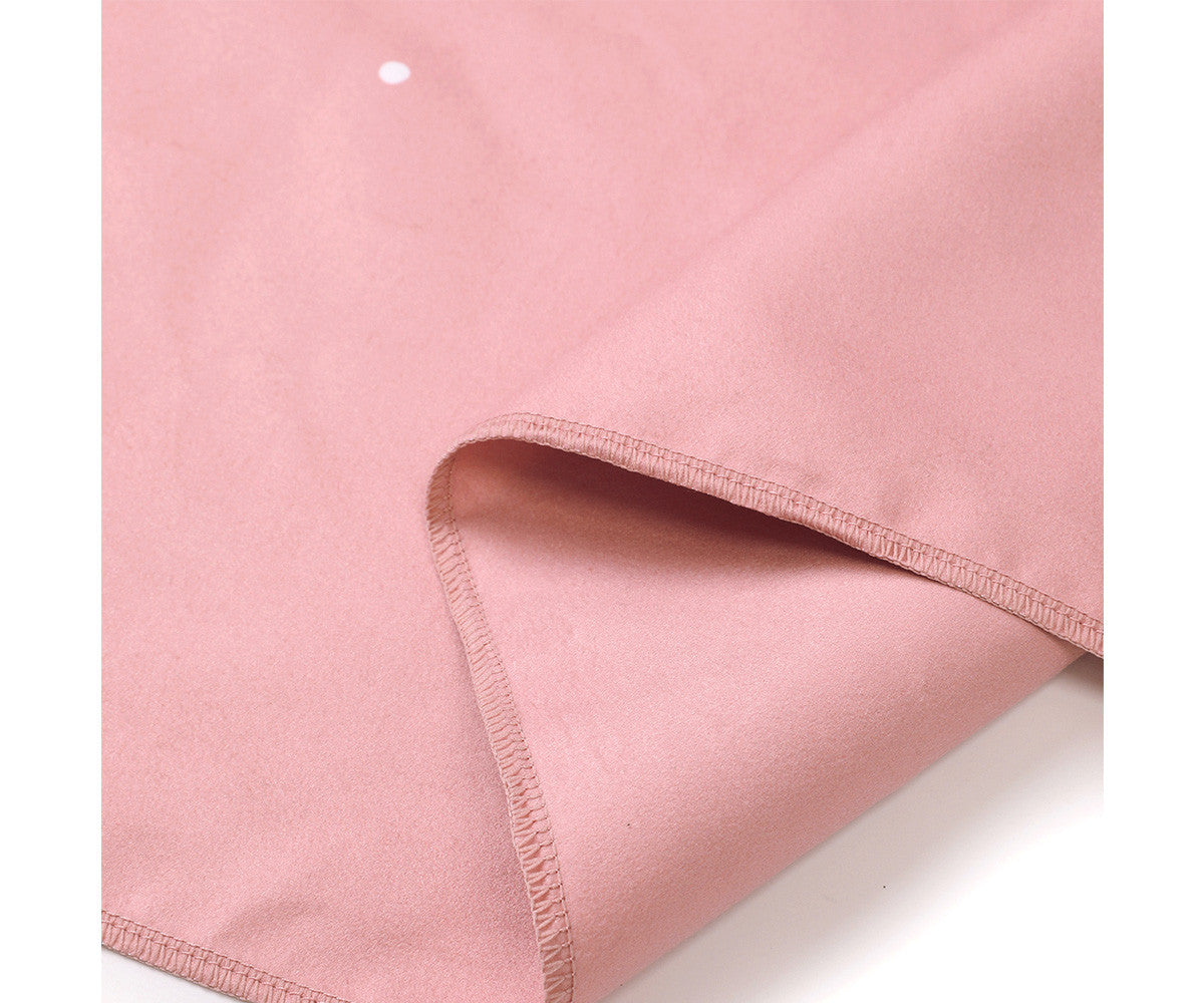 Toalha de Praia Microfibra - Whale Rosa | Monnëka.