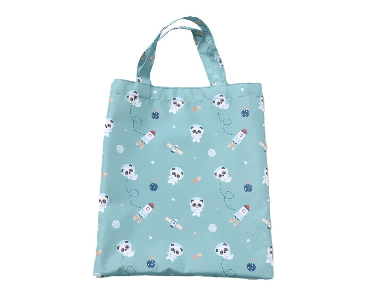 Capa de Chuva - Pandas in Space