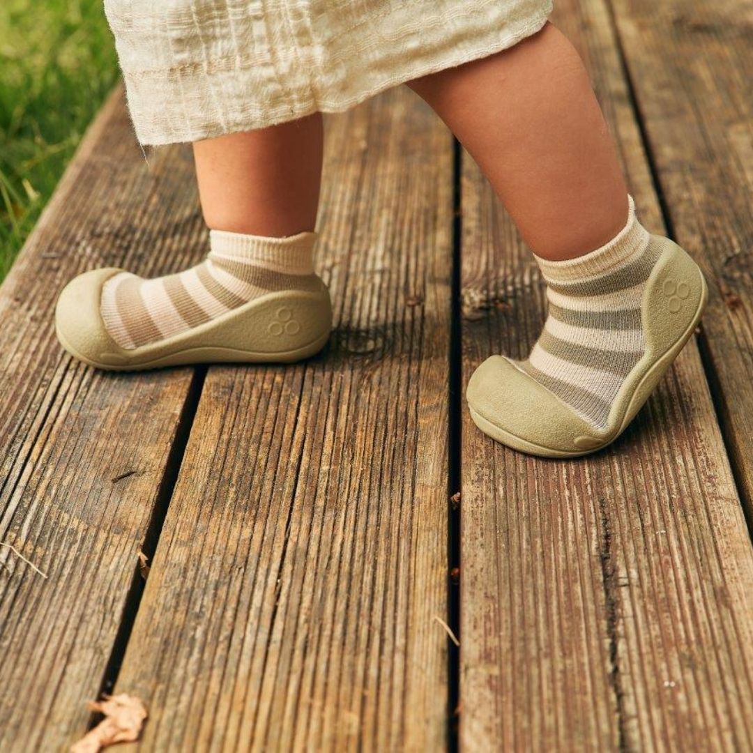 Attipas - Stripe Olive