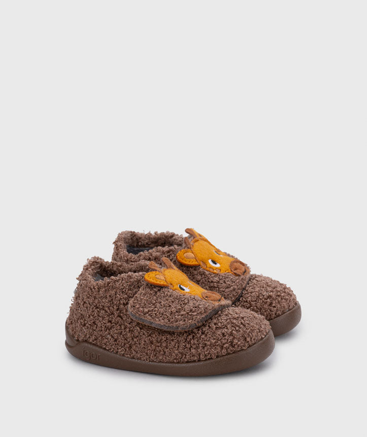 Igor - Pantufas Homie Girafa - Castanho.