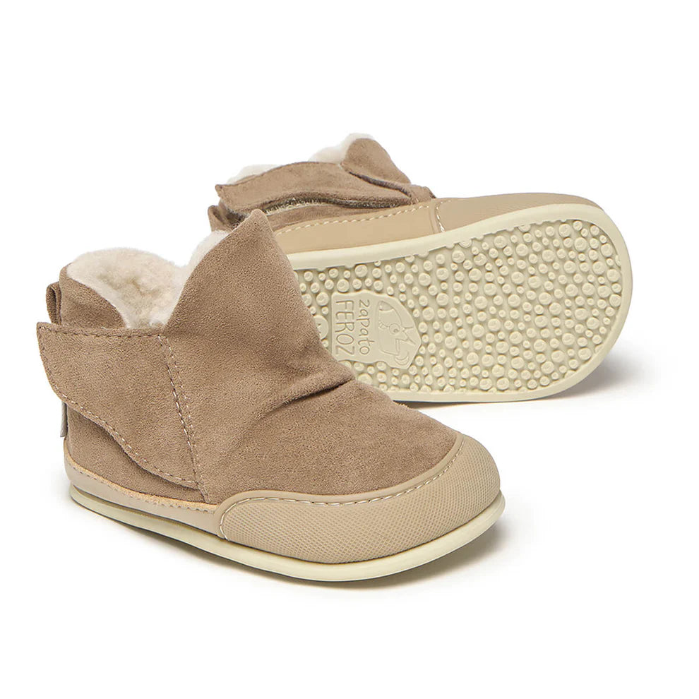 Botas Chelva Feroz - Pedra