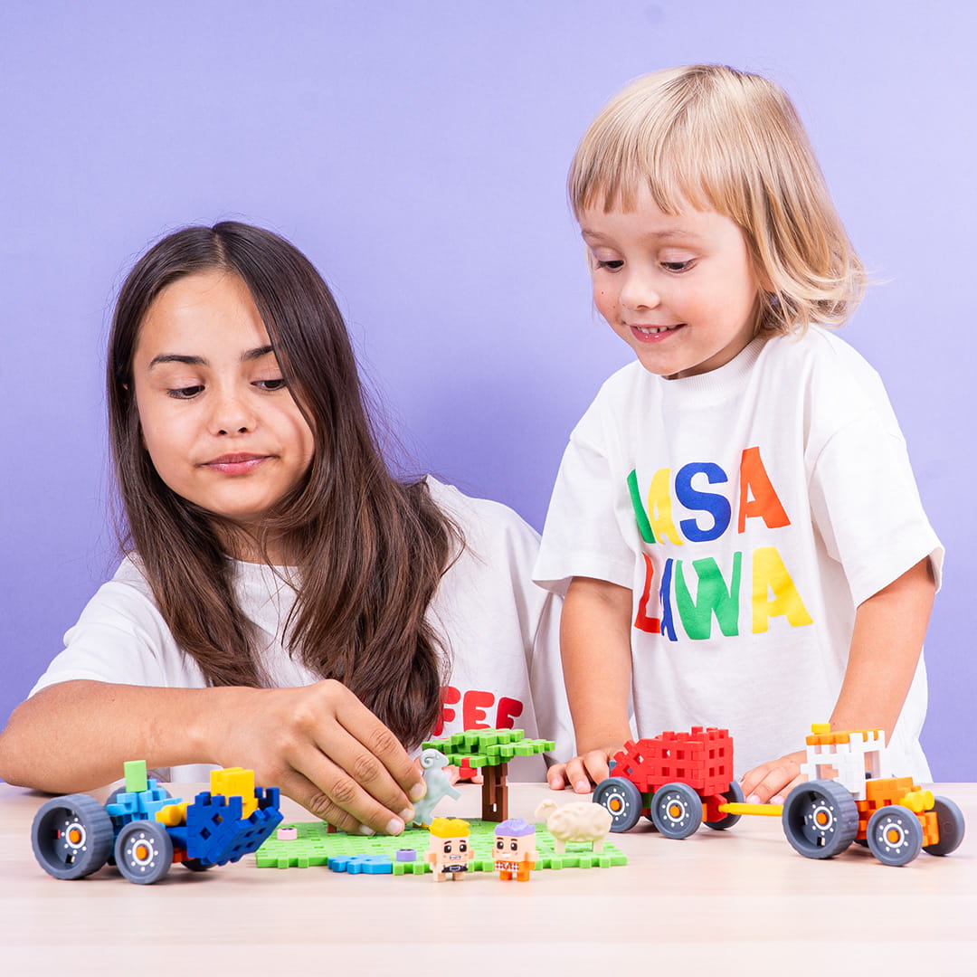 Marioinex - Mini Waffle Farmer Tractors