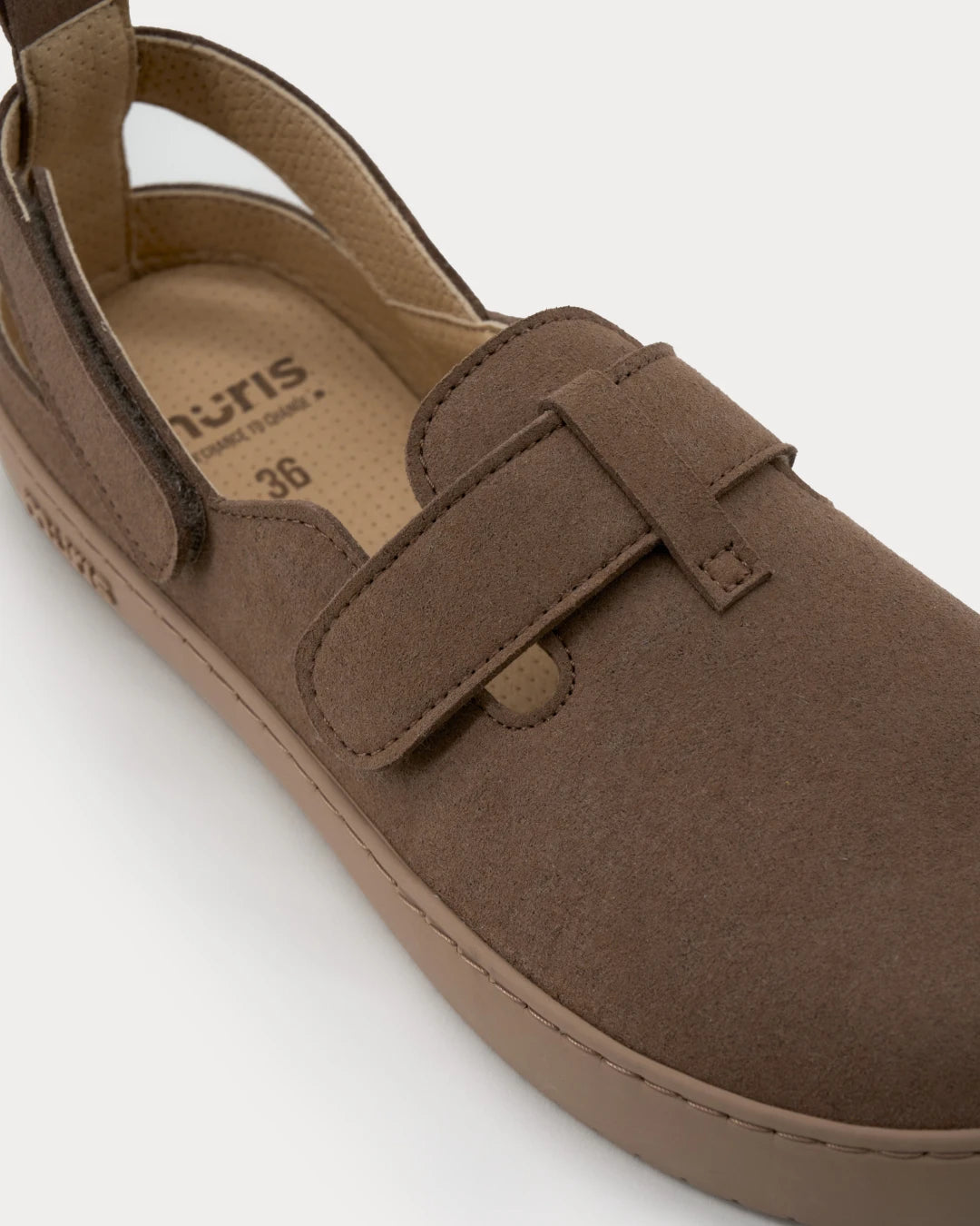 Muris - Berlin Adult - Bark Brown