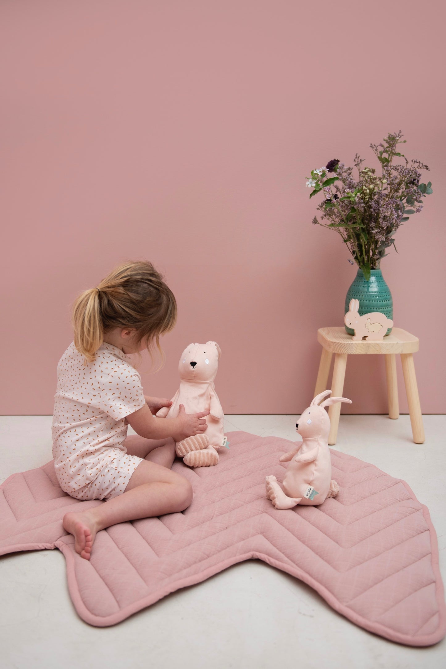 Peluche - Trixie - Mrs. Rabbit.